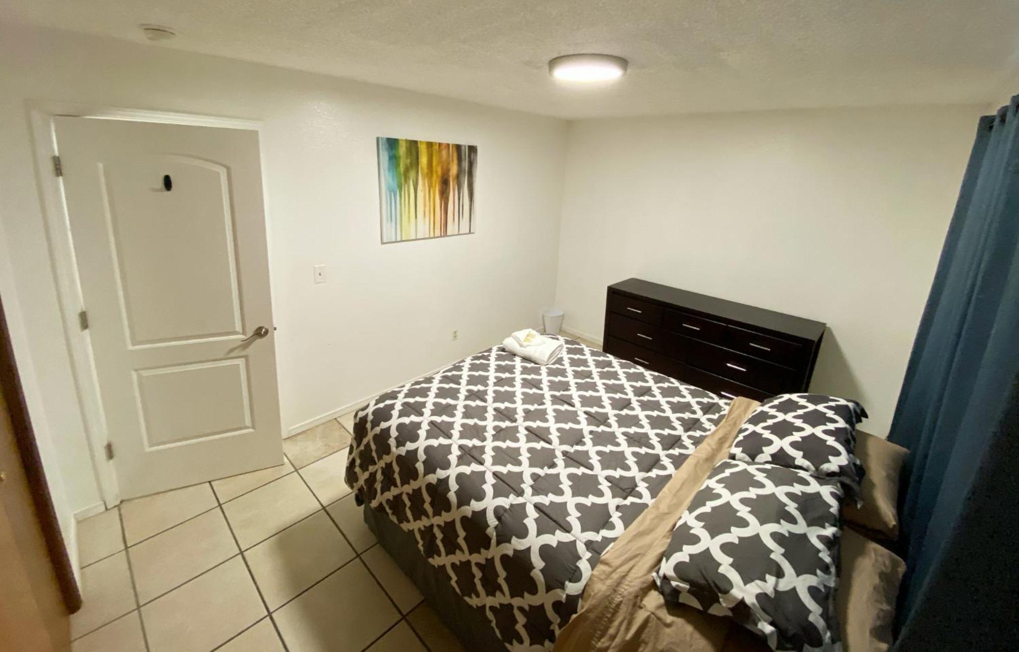 Stay Anchorage! Furnished Two Bedroom Apartments With High Speed Wifi Bilik gambar