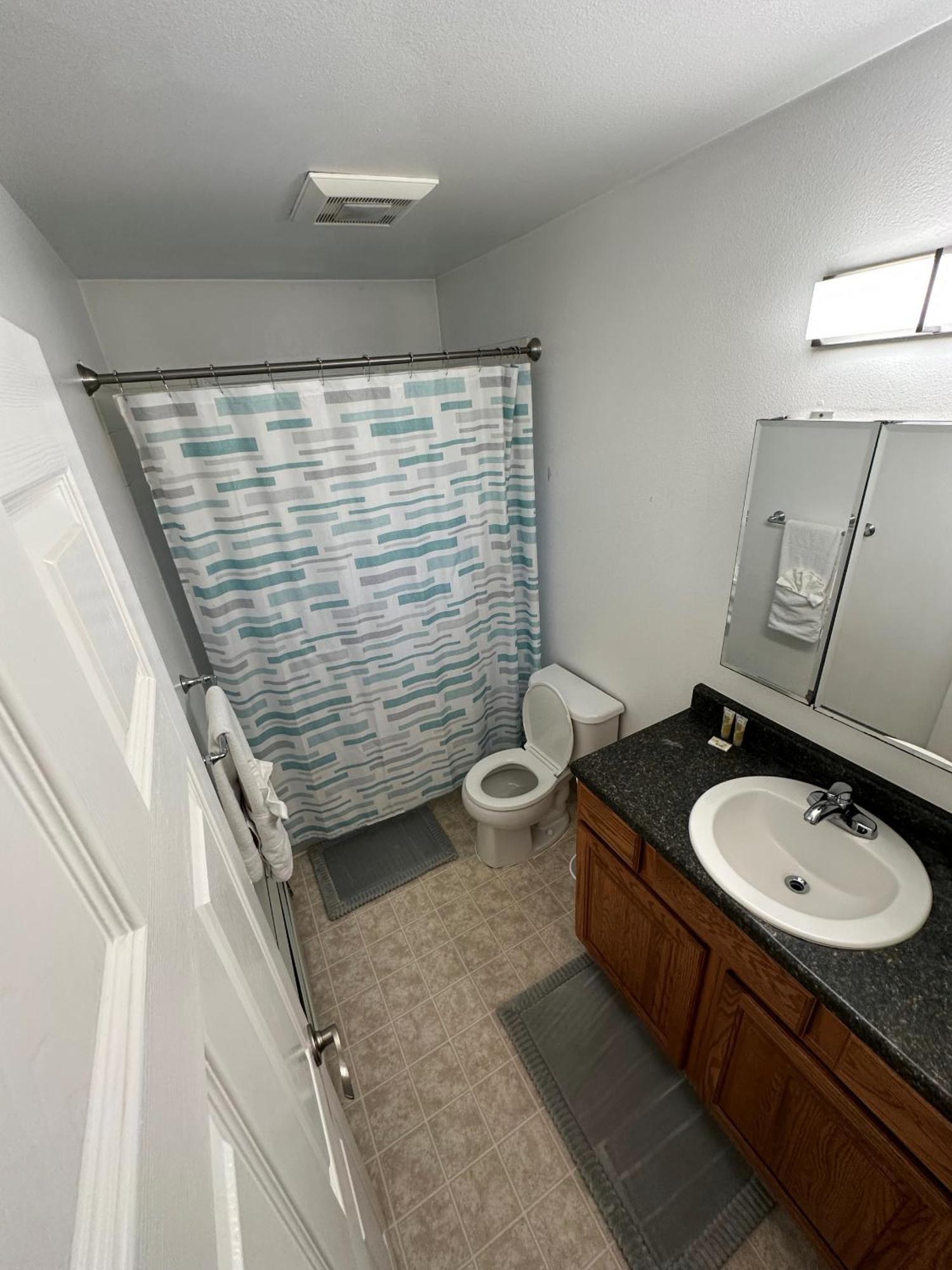 Stay Anchorage! Furnished Two Bedroom Apartments With High Speed Wifi Bilik gambar
