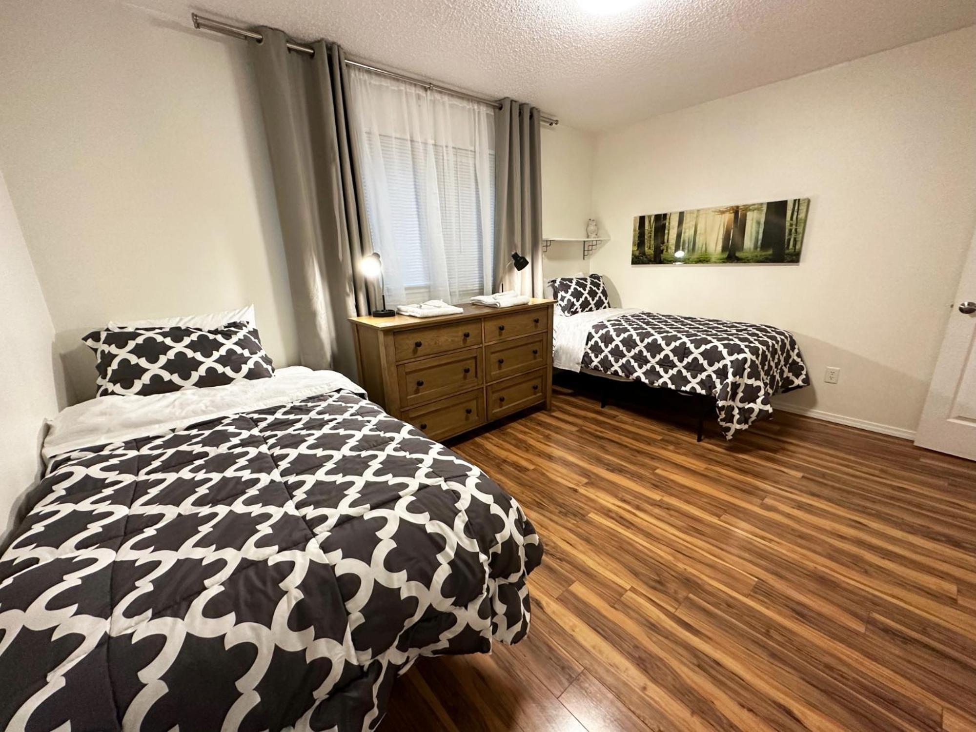 Stay Anchorage! Furnished Two Bedroom Apartments With High Speed Wifi Bilik gambar