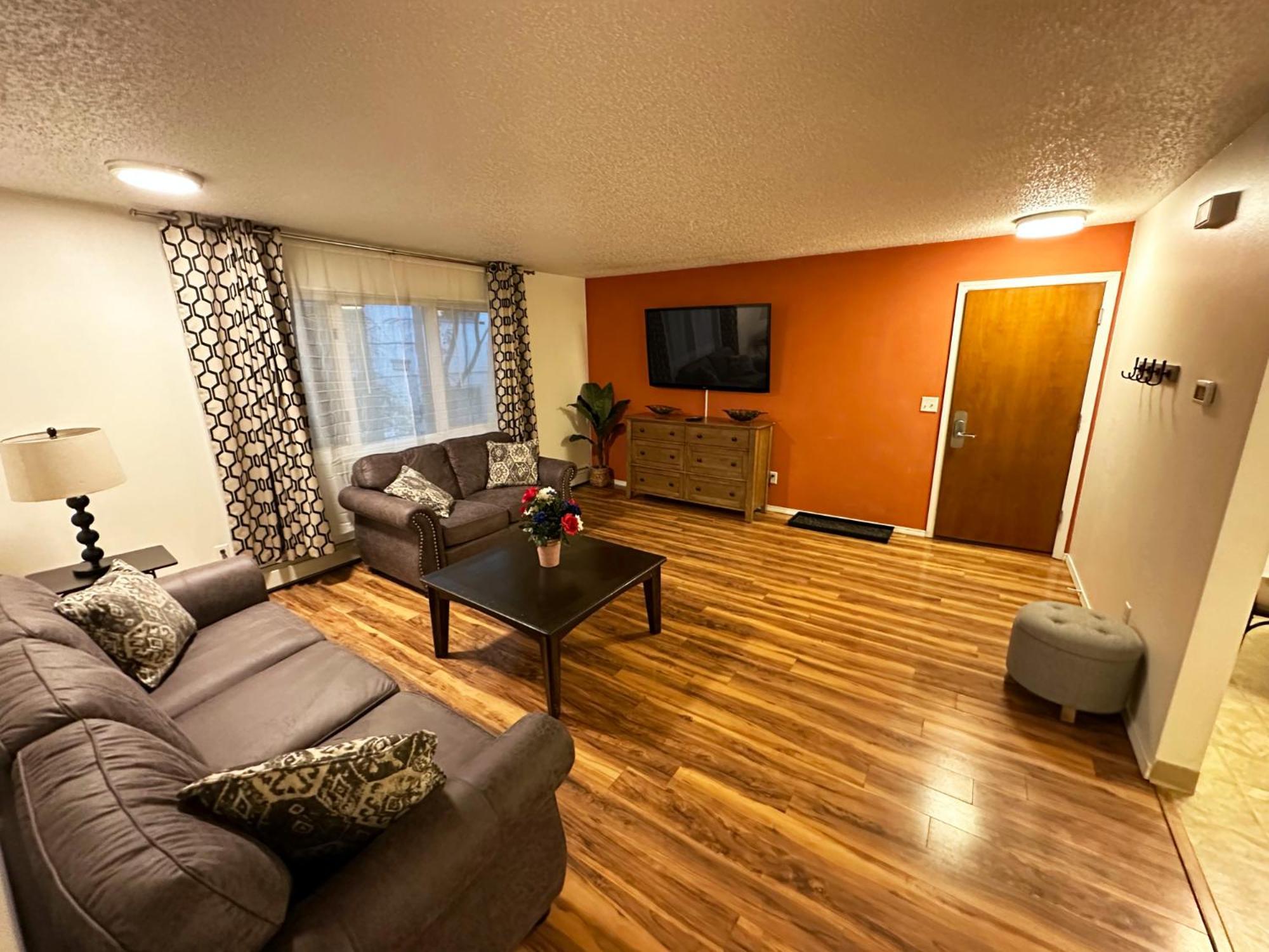 Stay Anchorage! Furnished Two Bedroom Apartments With High Speed Wifi Bilik gambar